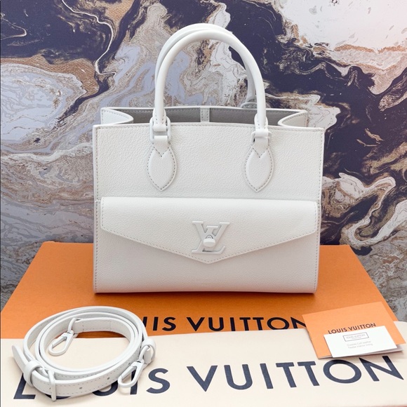 Louis Vuitton Lockme PM Soft White Calfskin Leather Tote - Picture 2 of 12